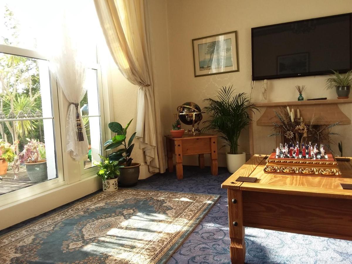 فندق Exton House توركواي المظهر الخارجي الصورة