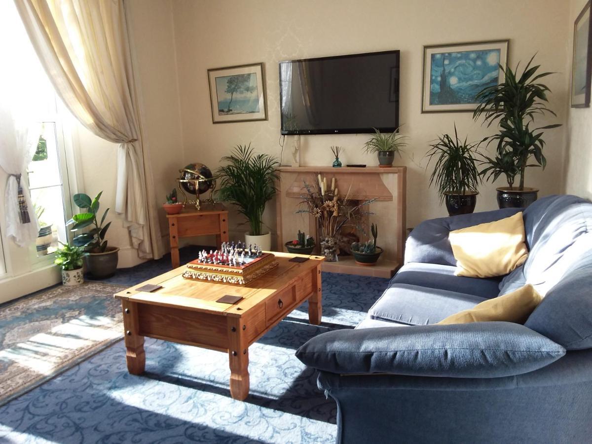 فندق Exton House توركواي المظهر الخارجي الصورة